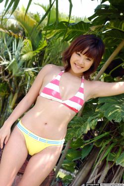 日韩美女性行为免费视频